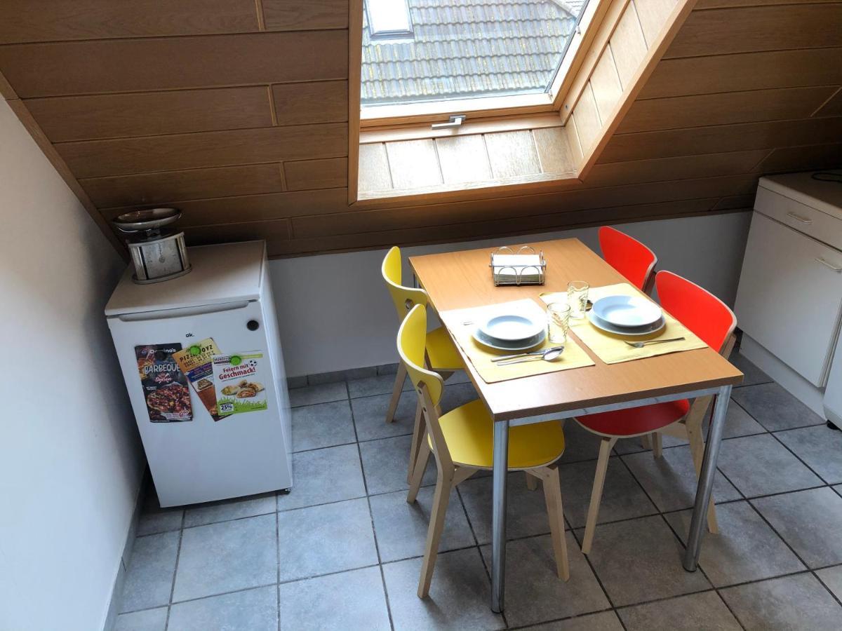 Monteur - Privat Zimmer Langerwehe Geich Extérieur photo